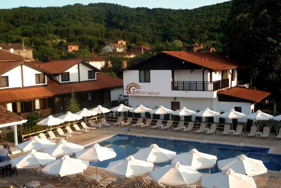 Guest House Bukor Shtepi Mandrica Extérieur photo